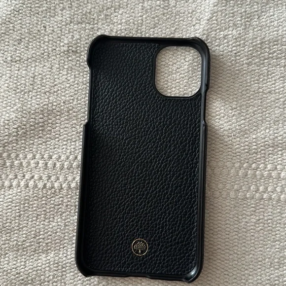 De Beers original brand new leather cell phone accessory case iphone XR / 11